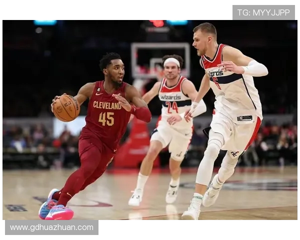 奇才迎战骑士争夺季后赛名额 双方主力出战激烈碰撞引关注 奇才迎战骑士争夺季后赛名额 双方主力出战激烈碰撞引关注